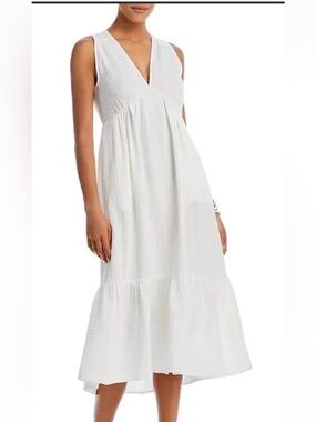 Echo Sleeveless White V‑Neck Tiered Midi Dress